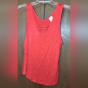 No Boundaries Juniors' Hardware O-Ring Women's Tank Top; Large; Red